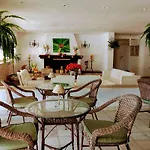 Enseada Palace Hotel